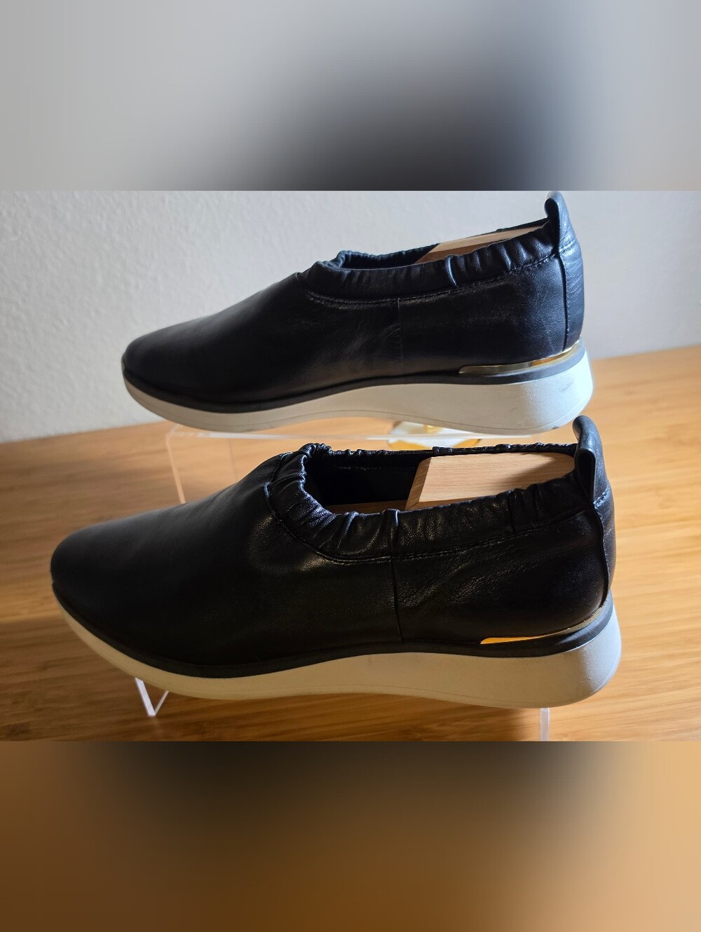 Louise et Cie Beauvais Black Leather Wedge Slip On Sneakers Women's Size 10